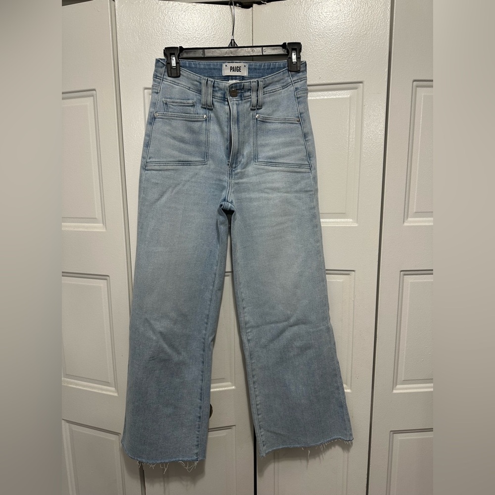 Women’s Paige anessa jeans, size 25
